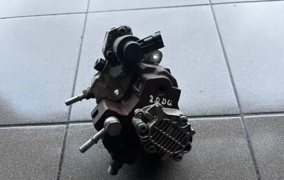 Renault Laguna II Fuel injection high pressure pump 0445010099