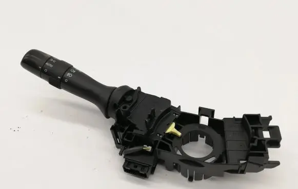 Toyota Avensis T270 Indicator stalk 173832
