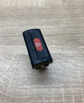 Opel Astra G Hazard light switch 09152308 09138058