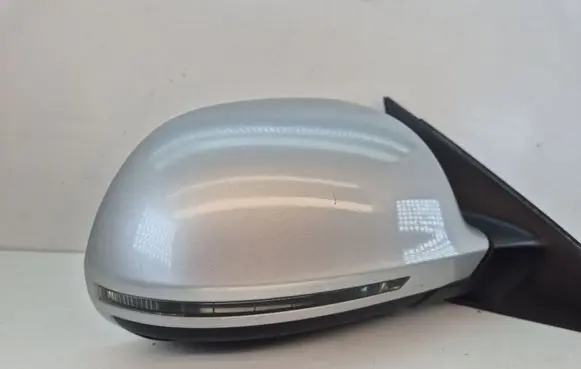 Audi A4 S4 B8 8K Front door electric wing mirror 18134 LX7W