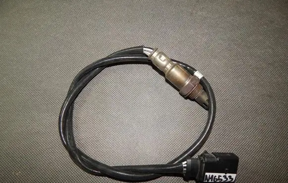 Volkswagen Tiguan Lambda probe sensor 04E906262ER