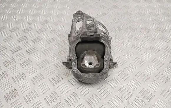Audi A8 S8 D5 Engine mount bracket 4M0199255AQ