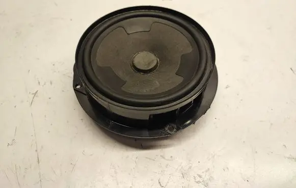 Volkswagen Jetta VII Rear door speaker 17A035710
