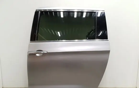 Chrysler Pacifica Rear door 68185691AM