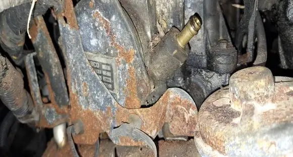 Chevrolet Captiva Vacuum pump 