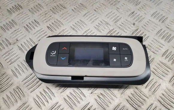Chrysler Pacifica Climate control unit P68223337AF