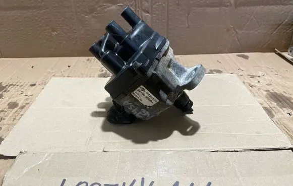 Nissan Micra Ignition distributor 2210099B04
