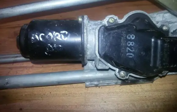 Honda Accord Wiper motor