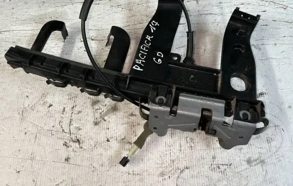 Chrysler Pacifica Rear door lock 3039984