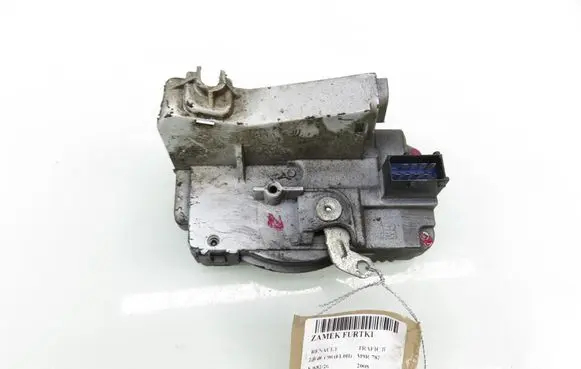 Renault Trafic II (X83) Rear door lock 