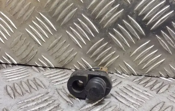 Subaru Legacy Rear door sensor 