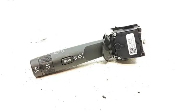 Opel Meriva B Indicator stalk 20941129 50680710198
