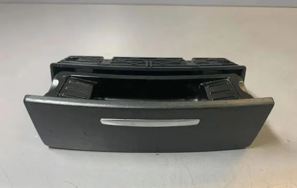 Car ashtray