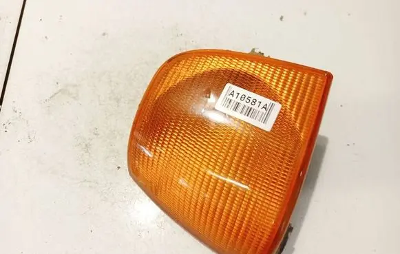 Audi 100 200 5000 C3 Front indicator light 