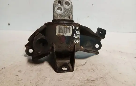 KIA Ceed Engine mount vacuum valve 