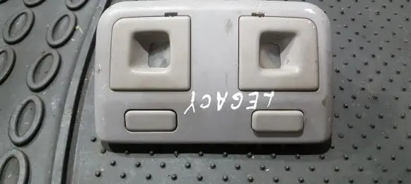 Subaru Legacy Front seat light