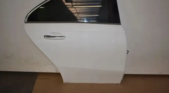 Mercedes-Benz A W177 Rear door 