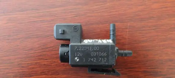 BMW 7 E65 E66 Starter motor/solenoid 1742712 BMW1742712