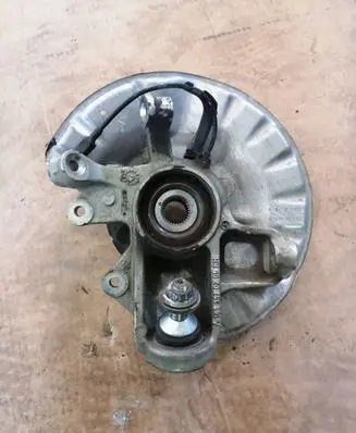Mercedes-Benz GL X166 Rear wheel hub A1663570205