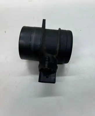 Volkswagen PASSAT B6 Mass air flow meter 0281002461 074906461B