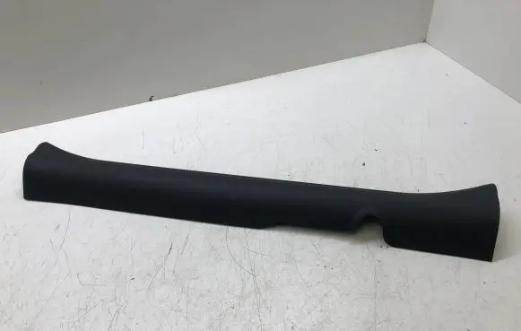 Hyundai i10 Front sill trim cover 85881K7000