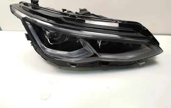 Volkswagen Golf VIII Headlight/headlamp 5H1941060K