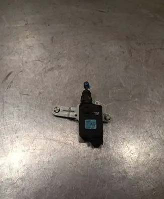 Hyundai Santa Fe Tailgate boot lock/latch motor 957502B000 F00S4A2666