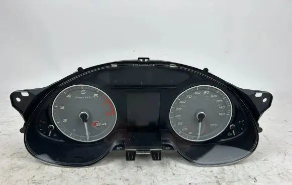 Audi A4 S4 B8 8K Speedometer (instrument cluster) 8K0920983