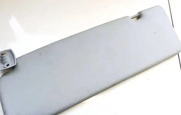 Sun visor