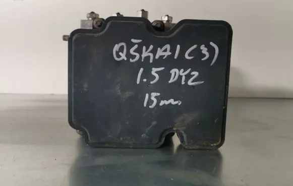 Nissan Qashqai ABS Pump 476604EA1E