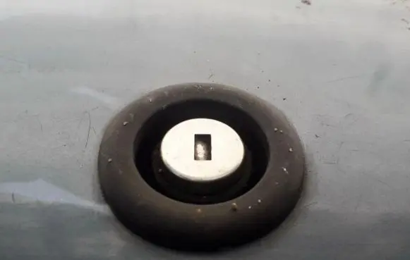 Mitsubishi Carisma Tailgate/trunk/boot exterior handle