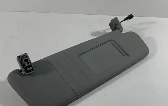 Sun visor