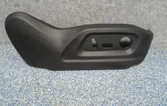 Audi Q3 8U Seat trim 8U0881314B