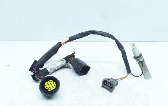 Volvo V70 Headlight/headlamp wiring loom/harness 30763548