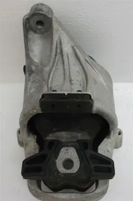 Audi A4 S4 B9 8W Engine mount vacuum valve 