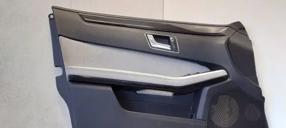 Mercedes-Benz E W212 Front door card panel trim 
