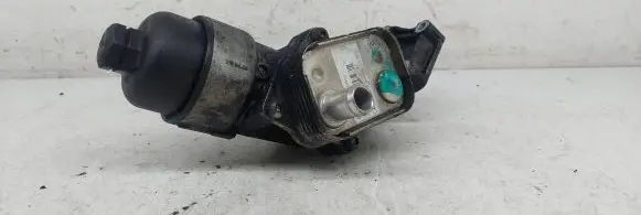 Mercedes-Benz Vaneo W414 Oil filter mounting bracket A6681800210