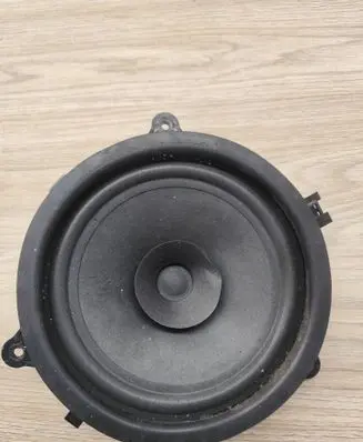 Volvo V70 Rear door speaker 30679498 06W51