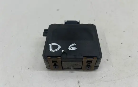 Audi Q3 F3 Blind spot module 3Q0907566G