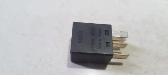 Volvo S70 V70 V70 XC Other relay 9441161