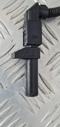 Mercedes-Benz E W211 Crankshaft speed sensor 