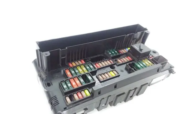 BMW 7 F01 F02 F03 F04 Fuse module 9210861