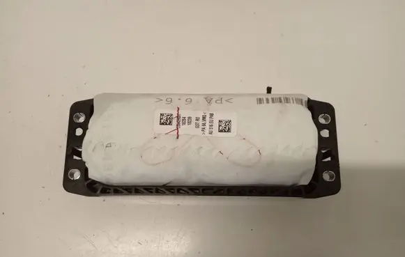 Audi e-tron Passenger airbag 0589P1000678 641873900 4KE880204D