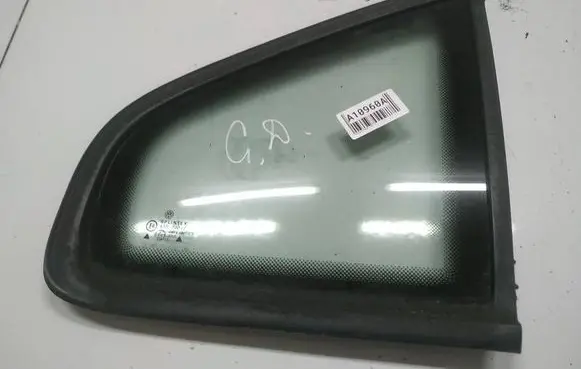 Volkswagen PASSAT B5 Rear side window as2