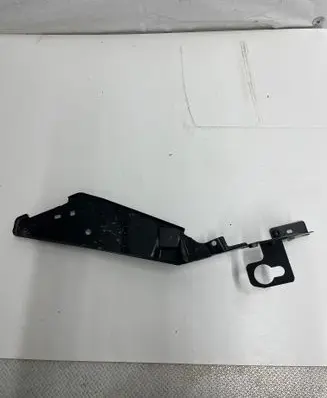 Citroen C4 Grand Picasso Fender mounting bracket 9801669280