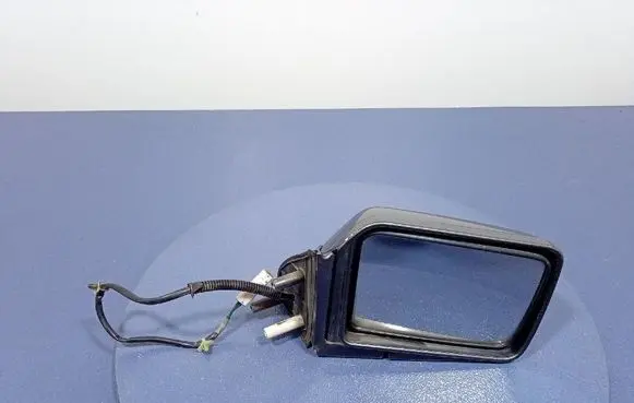 Front door electric wing mirror