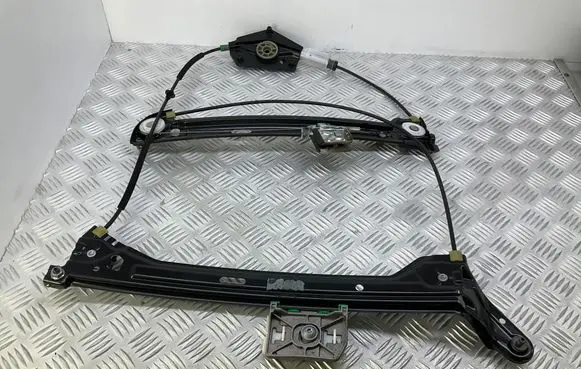 Audi A5 8T 8F Front door electric window regulator 