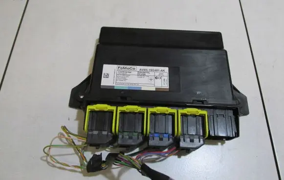 Ford Focus Gateway control module AV6N19G481AK