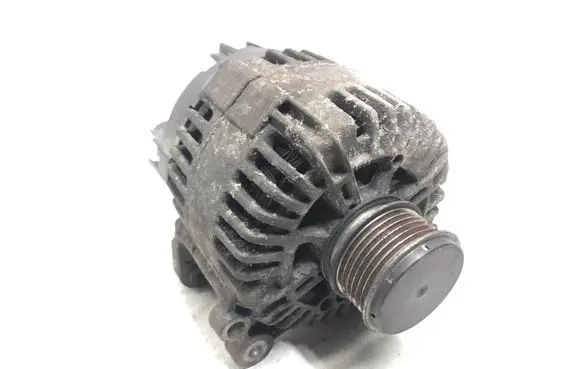 Volkswagen Touran I Generator/alternator 06F903023C 2542695B