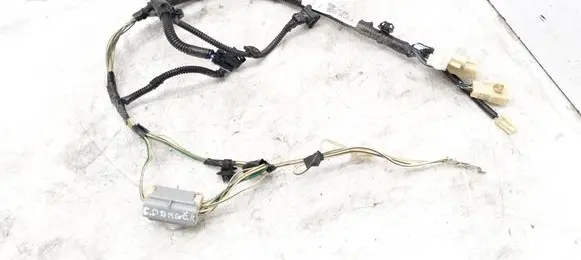 Toyota Avensis T250 Tailgate/trunk wiring harness 8218505081